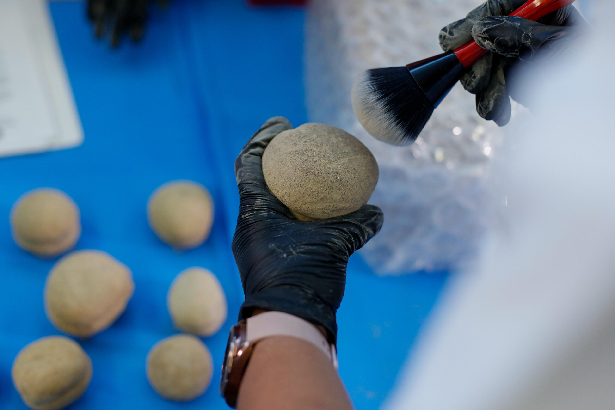 Piezas arqueológicas que estaban en Estados Unidos e Italia son repatriadas